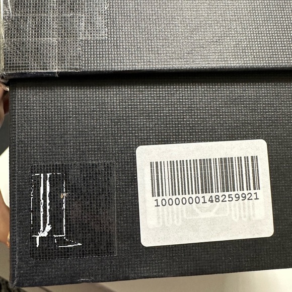 Elisabetta Franchi suede boots - Picture 16 of 16